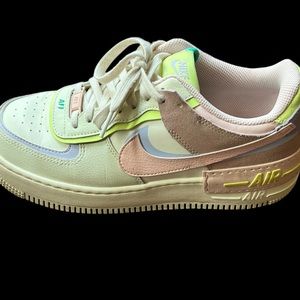 Womens Nike Air Force 1 size 9